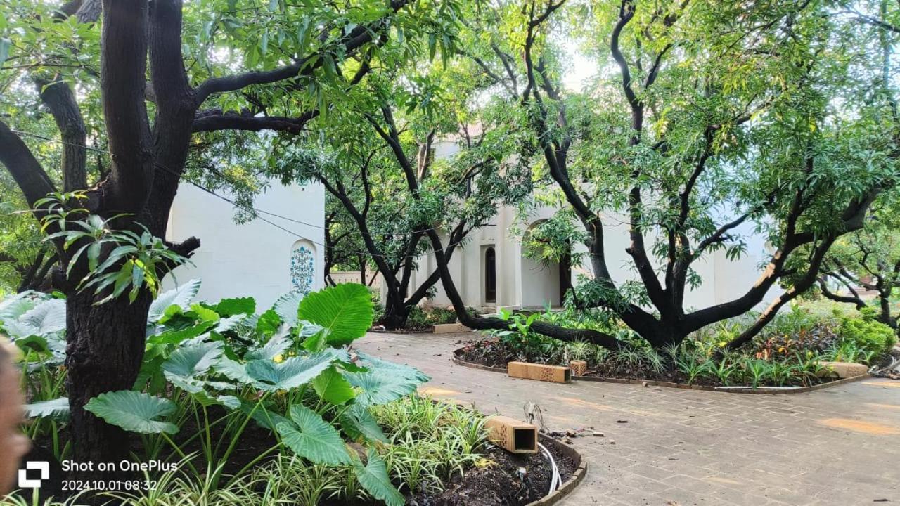 Le Casa Lion Resort A Premium Resort In ササン・ギル エクステリア 写真