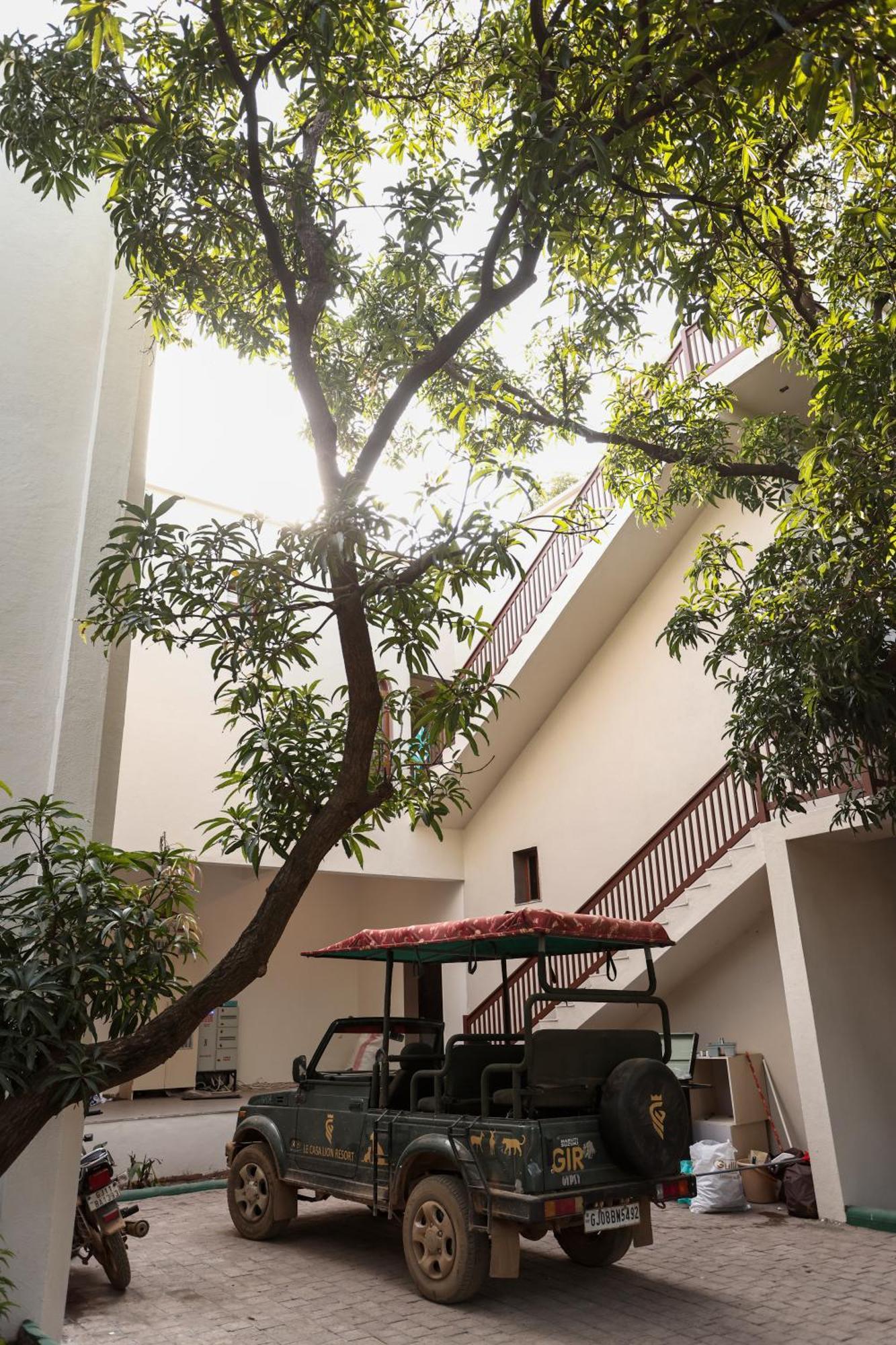 Le Casa Lion Resort A Premium Resort In ササン・ギル エクステリア 写真